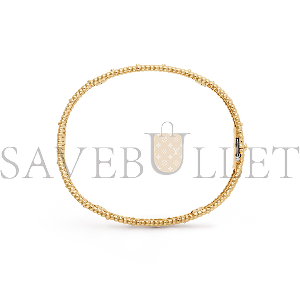 VAN CLEEF ARPELS PERLÉE CLOVERS BRACELET, SMALL MODEL - YELLOW GOLD, DIAMOND  VCARO56200